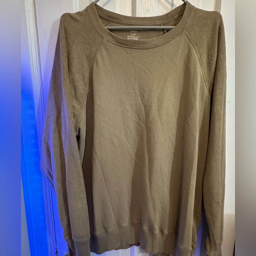 F—Aerie Top size L